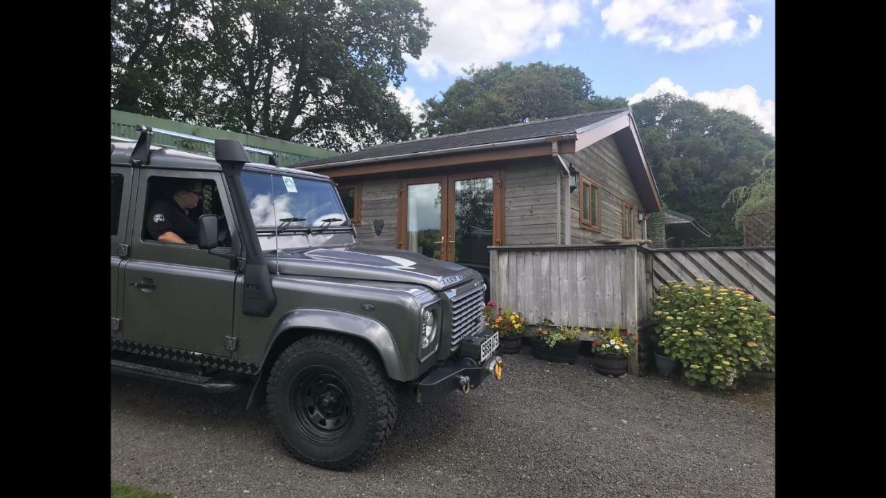 Swansea Log Cabin Pontardawe Екстер'єр фото
